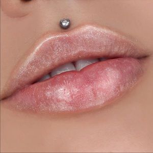 Jeffree star the gloss in diamond juice